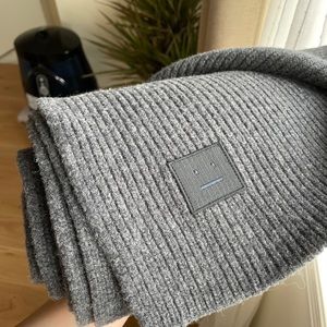 [Used] Acne Studio Face Fairview Scarf